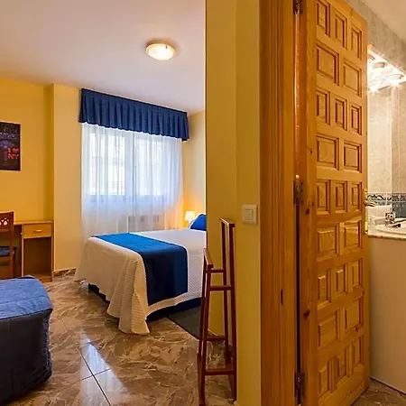 La Bolera Hotel 2*